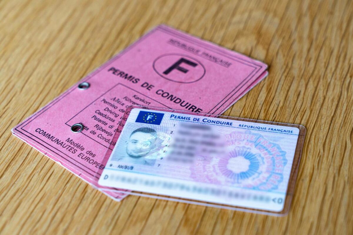 Voici l&rsquo;astuce méconnue pour se faire financer son permis et payer 0€ de sa poche