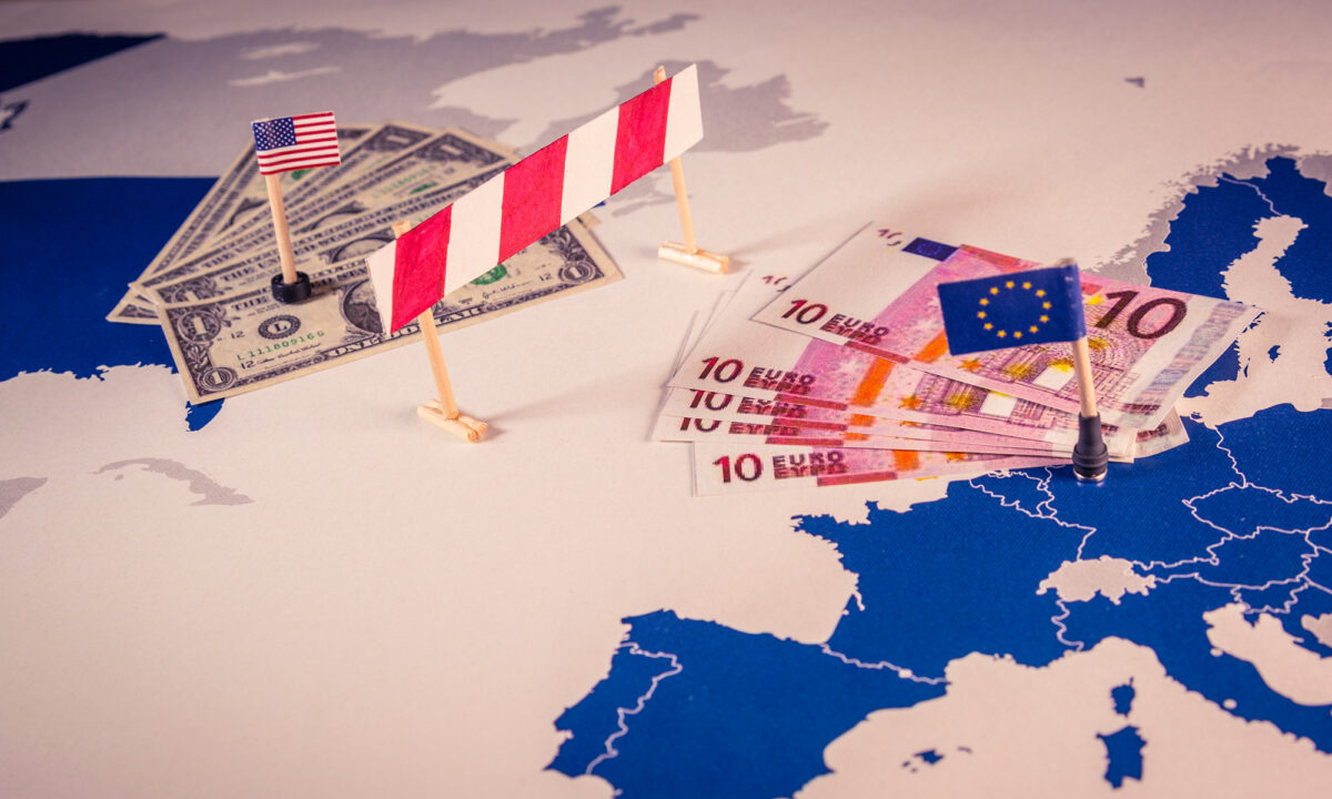 Droits de douane USA : impact réel sur les prix en France (textile, auto, alimentaire) et comment anticiper