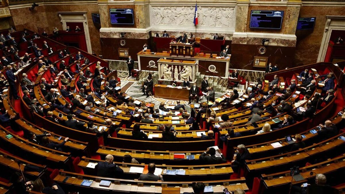 Location meublée : c&rsquo;est officiel, la nouvelle loi Hébergement Responsable viendra durcir la réglementation